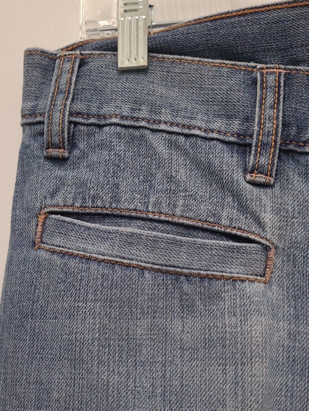 Old Navy Light Blue Capris Wide Leg Jeans---Waist 34 Mid-Rise - Picture 3 of 11